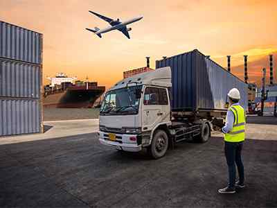 Transport &
                    Logistics